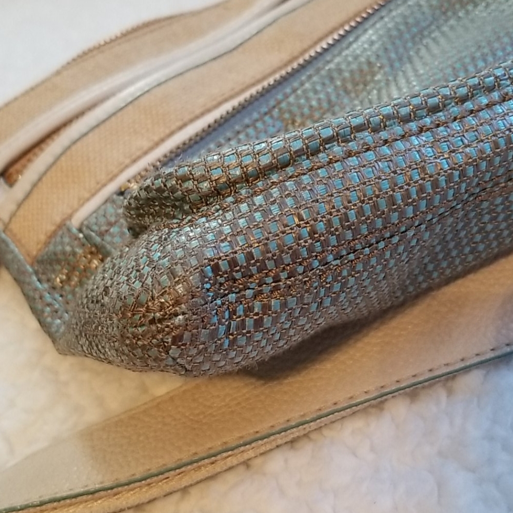 CLOSING SALE FOSSIL Explorer Crossbody - Picture 12 of 14